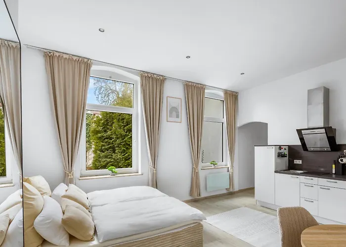 דירה Moderne Stadtvilla In Kurpark Bestlage - Bali-therme, Gop & Kliniken Fusslaeufig באד אויינהאוזן